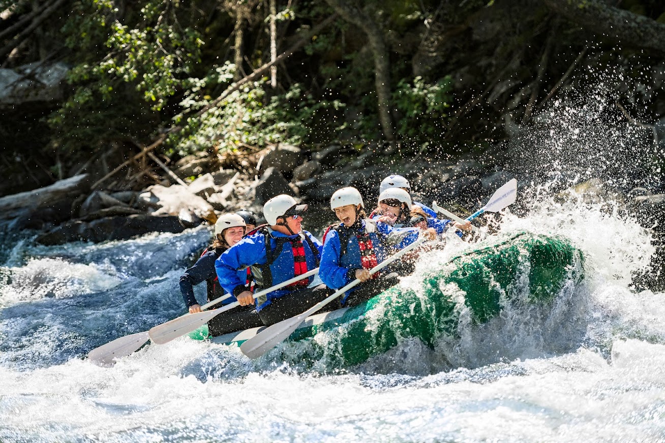 ABD - Montana - Guests White Water Rafting