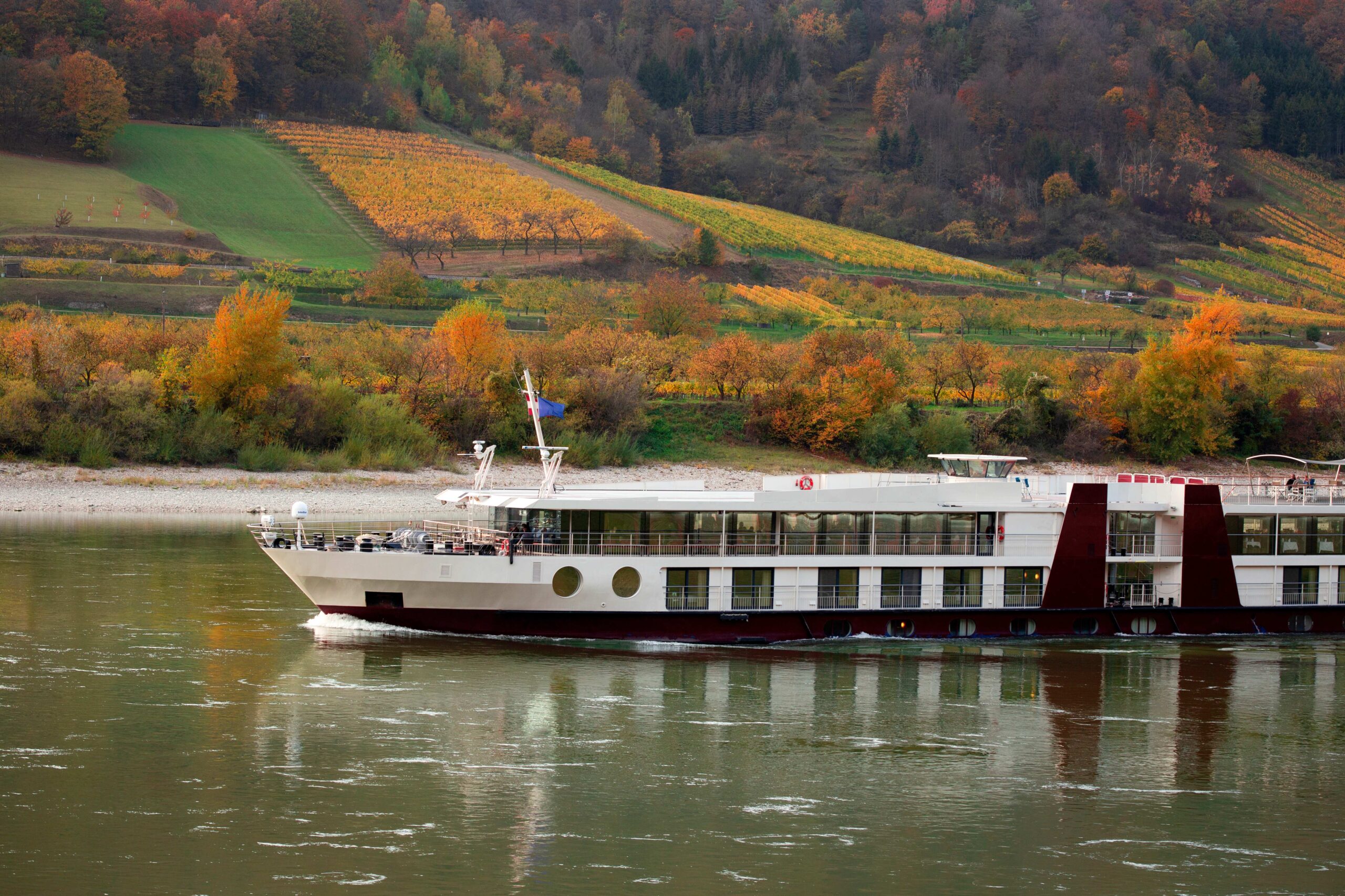 ship-on-the-danube-river-2022-05-26-21-57-34-utc (1)